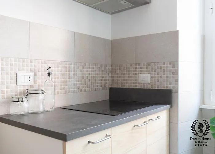 Dream House Re Di - 50mt To Metro Station, Position, 4pax, 2bdr Apartamento Roma