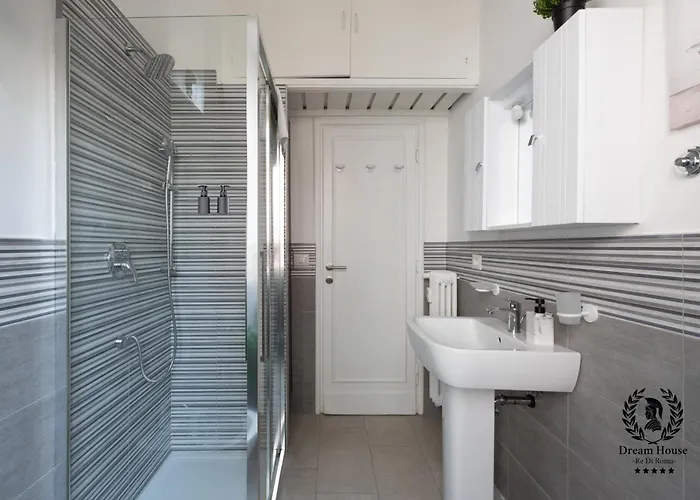 Dream House Re Di - 50mt To Metro Station, Position, 4pax, 2bdr Apartamento